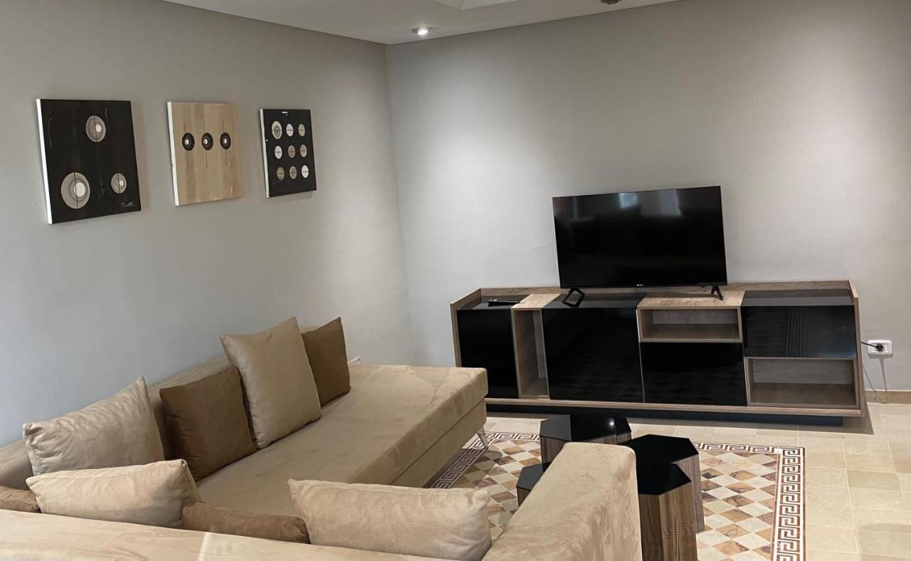 Lac Palace Luxury Apartment-2 Bdr Tunis Eksteriør bilde